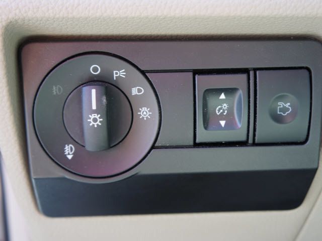 2010 Ford Fusion 4dr Sdn Hybrid FWD - 11911582 - 12