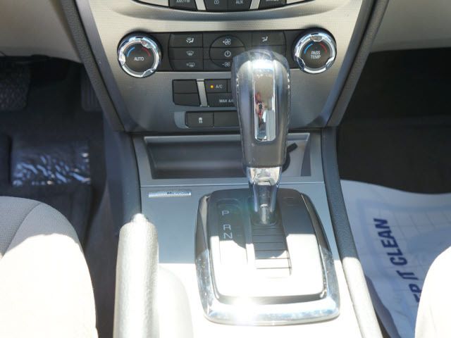 2010 Ford Fusion 4dr Sdn Hybrid FWD - 11911582 - 8