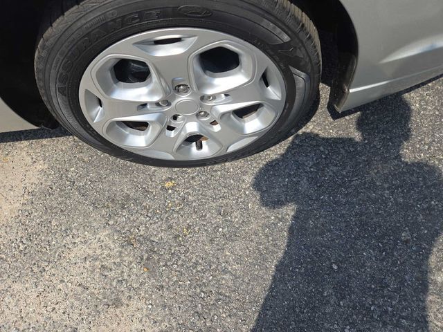 2010 Ford Fusion 4dr Sedan SE FWD - 22875572 - 21