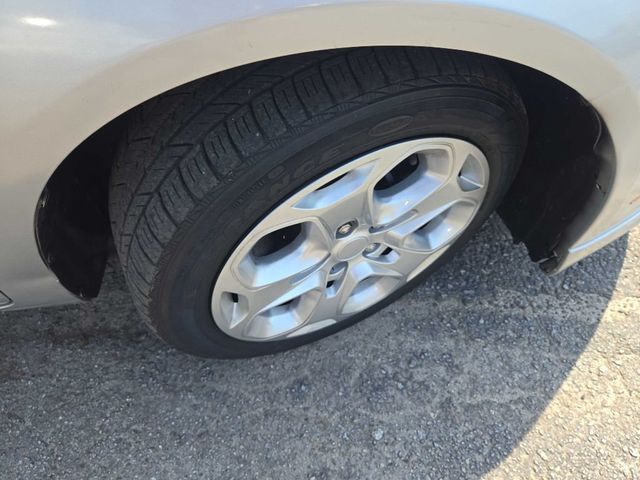 2010 Ford Fusion 4dr Sedan SE FWD - 22875572 - 22