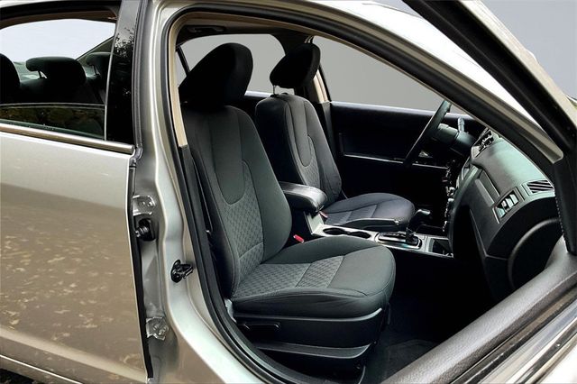 2010 Ford Fusion 4dr Sedan SE FWD - 22938403 - 12