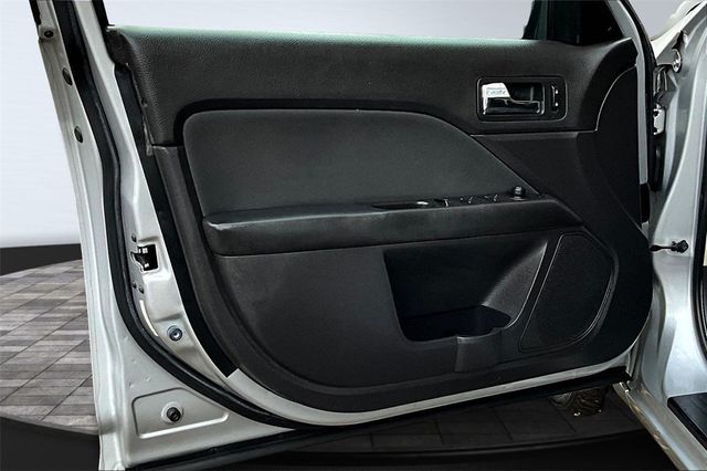 2010 Ford Fusion 4dr Sedan SE FWD - 22938403 - 8