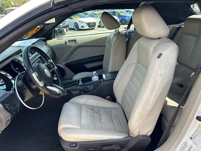 2010 Ford Mustang 2dr Convertible V6 - 22881821 - 7