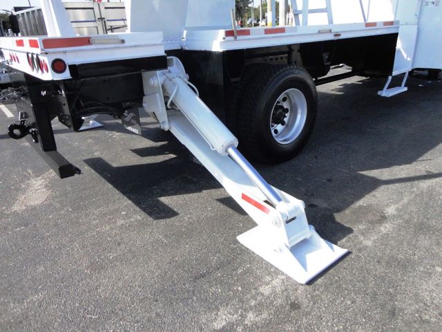 2010 Freightliner BUSINESS CLASS M2 106 4X4.. 70FT BOOM BUCKET TRUCK.. Lift-All LM-70-2MS - 18340877 - 31