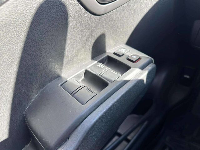 2010 Honda Fit 5dr Hatchback Automatic Sport - 22936471 - 25