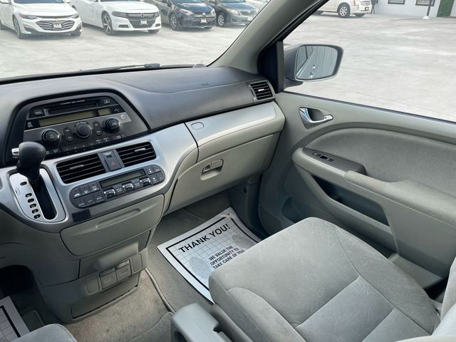 2010 Honda Odyssey 5dr EX - 22935482 - 8