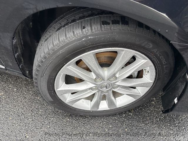 2010 Lexus ES 350 4dr Sedan - 22939624 - 15