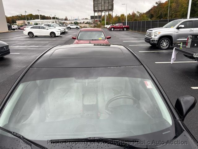 2010 Lexus ES 350 4dr Sedan - 22939624 - 7