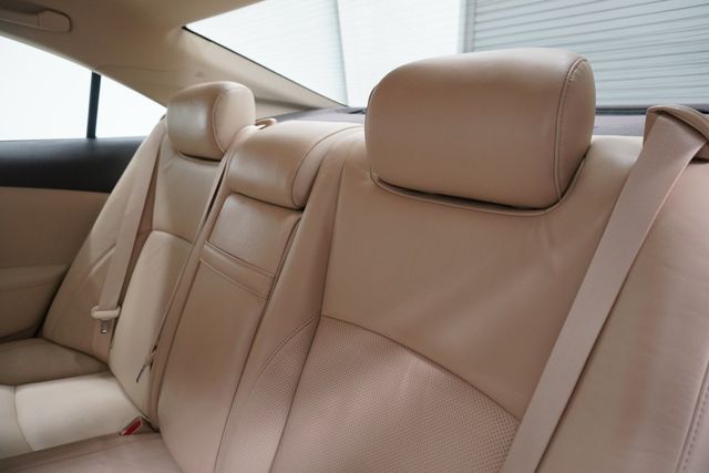 2010 Lexus ES 350 4dr Sedan - 22921711 - 11