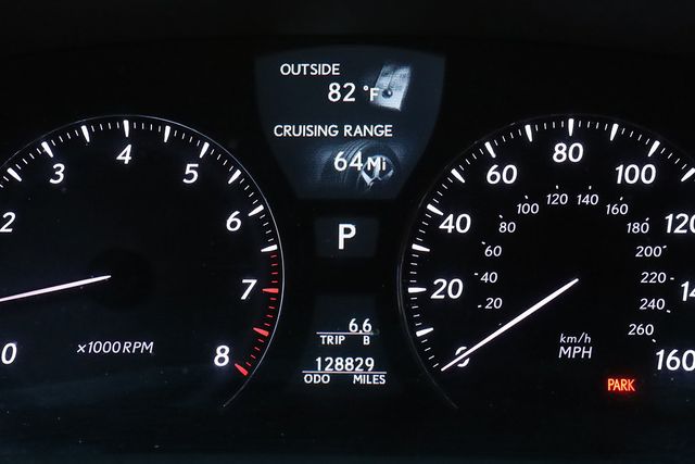 2010 Lexus LS 460 4dr Sedan RWD - 22936199 - 11