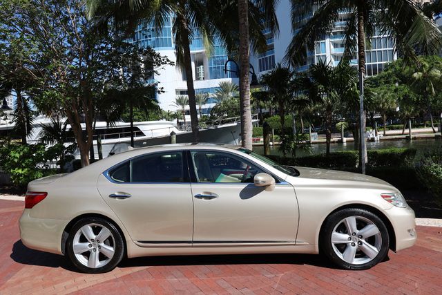 2010 Lexus LS 460 4dr Sedan RWD - 22936199 - 69