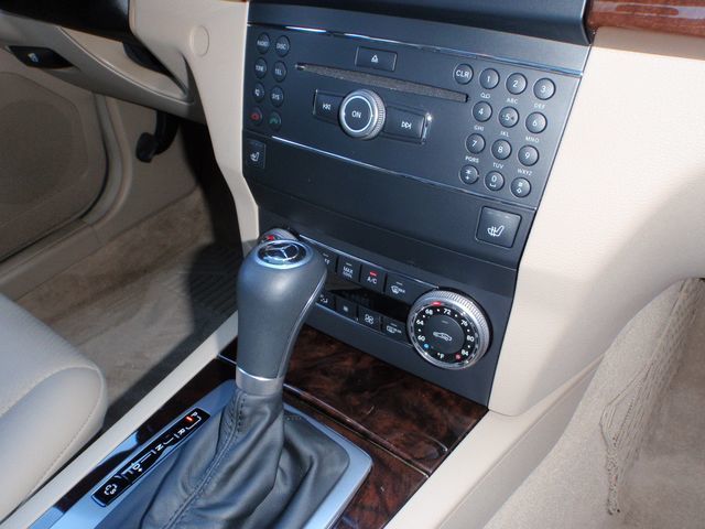 2010 Mercedes-Benz GLK-Class GLK350 4MATIC - 6818510 - 27