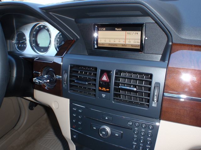 2010 Mercedes-Benz GLK-Class GLK350 4MATIC - 6818510 - 28