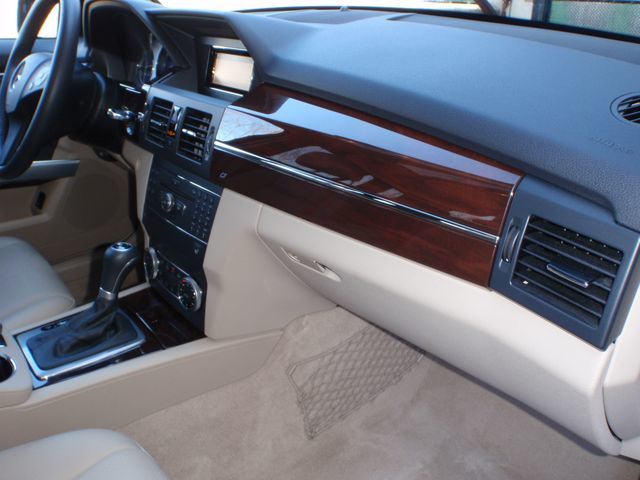 2010 Mercedes-Benz GLK-Class GLK350 4MATIC - 6818510 - 29