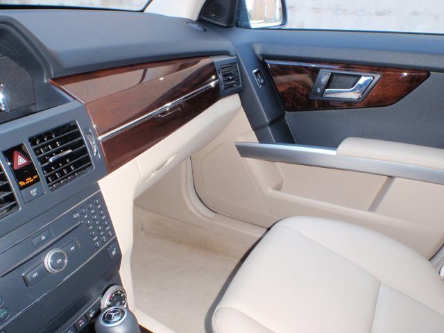 2010 Mercedes-Benz GLK-Class GLK350 4MATIC - 6818510 - 34