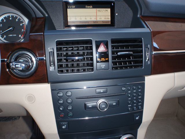 2010 Mercedes-Benz GLK-Class GLK350 4MATIC - 6818510 - 37