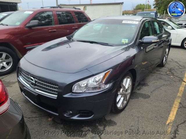 2010 Nissan Maxima SV