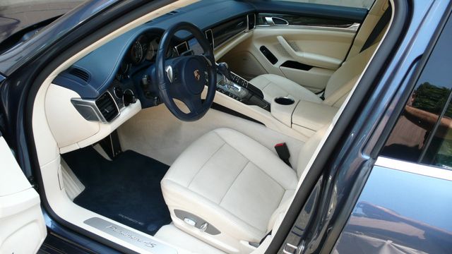 2010 Porsche Panamera 4dr Hatchback 4S - 17932479 - 28