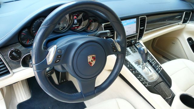 2010 Porsche Panamera 4dr Hatchback 4S - 17932479 - 30