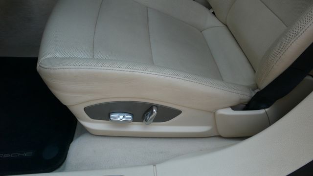 2010 Porsche Panamera 4dr Hatchback 4S - 17932479 - 44