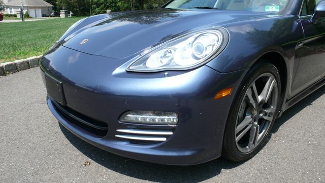 2010 Porsche Panamera 4dr Hatchback 4S - 17932479 - 4