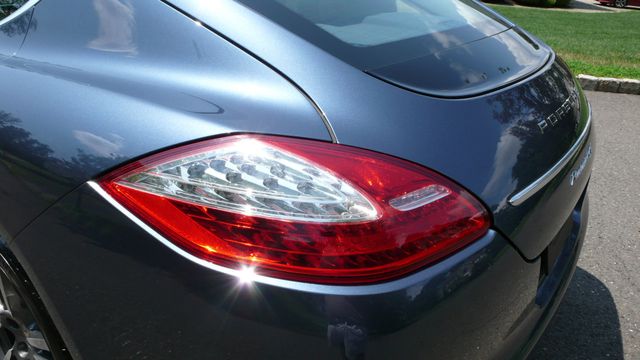 2010 Porsche Panamera 4dr Hatchback 4S - 17932479 - 77