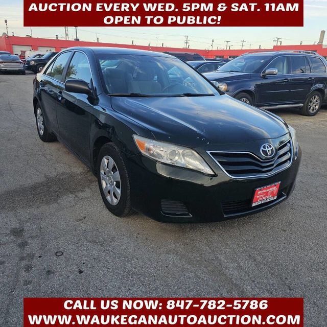 2010 Toyota Camry 4dr Sedan I4 Automatic LE - 22938465 - 2