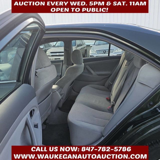 2010 Toyota Camry 4dr Sedan I4 Automatic LE - 22938465 - 6