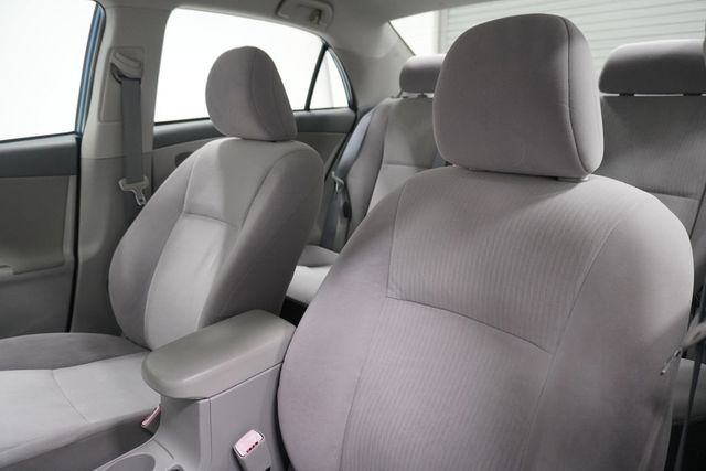 2010 Toyota Corolla  - 22929534 - 9