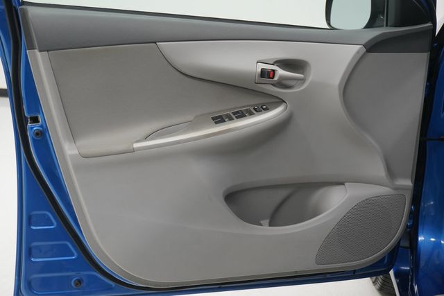 2010 Toyota Corolla  - 22929534 - 12