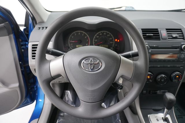 2010 Toyota Corolla  - 22929534 - 13