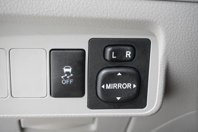 2010 Toyota Corolla  - 22929534 - 17