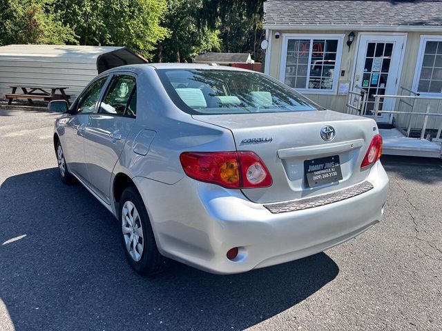 2010 Toyota Corolla 4dr Sedan Automatic LE - 22919530 - 7
