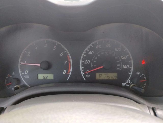 2010 Toyota Corolla 4dr Sedan Automatic LE - 22930541 - 19