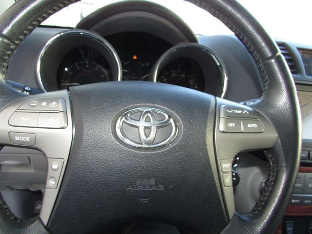 2010 Toyota Highlander LIMITED-ED 4X4. NAV, 3RD-SEAT, 1-OWNER, LOADED, LOW-MI.  - 22195761 - 31