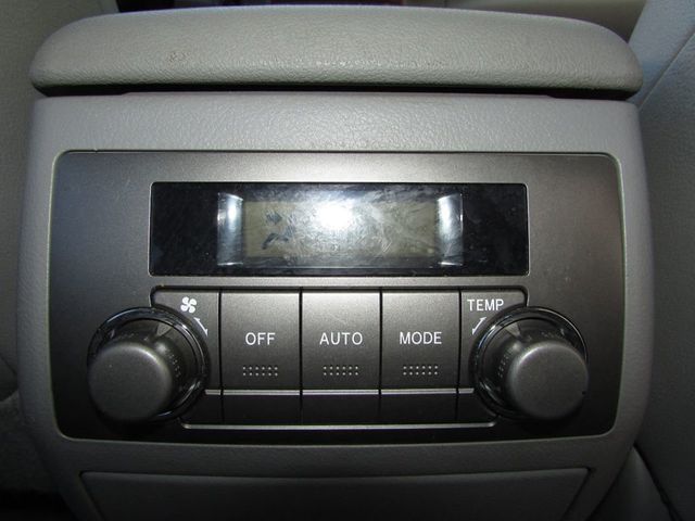 2010 Toyota Highlander LIMITED-ED 4X4. NAV, 3RD-SEAT, 1-OWNER, LOADED, LOW-MI.  - 22195761 - 41