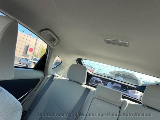 2010 Toyota Prius  - 22939841 - 10