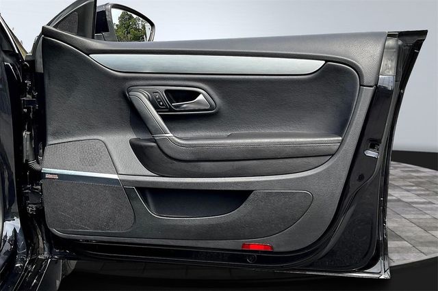 2010 Volkswagen CC 4dr DSG Luxury PZEV - 22939743 - 14