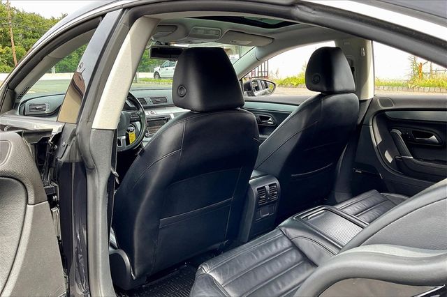 2010 Volkswagen CC 4dr DSG Luxury PZEV - 22939743 - 16