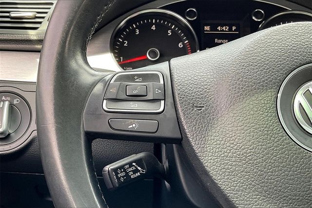 2010 Volkswagen CC 4dr DSG Luxury PZEV - 22939743 - 19