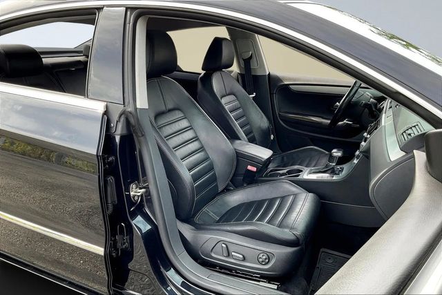 2010 Volkswagen CC 4dr DSG Luxury PZEV - 22887508 - 11