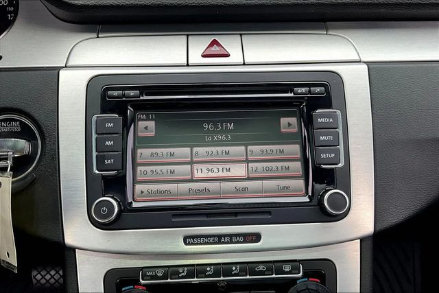 2010 Volkswagen CC 4dr DSG Luxury PZEV - 22887508 - 23