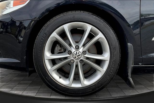 2010 Volkswagen CC 4dr DSG Luxury PZEV - 22887508 - 32