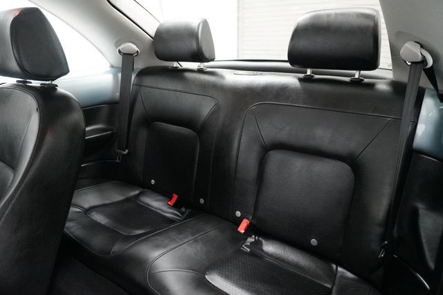 2010 Volkswagen New Beetle Coupe 2dr Automatic - 22929532 - 10