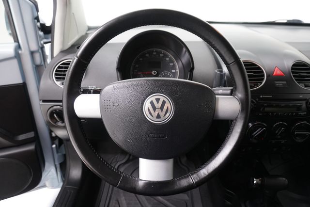 2010 Volkswagen New Beetle Coupe 2dr Automatic - 22929532 - 12