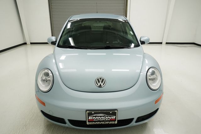 2010 Volkswagen New Beetle Coupe 2dr Automatic - 22929532 - 1