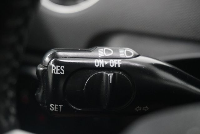 2010 Volkswagen New Beetle Coupe 2dr Automatic - 22929532 - 20