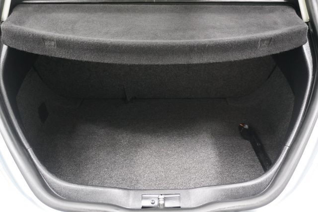 2010 Volkswagen New Beetle Coupe 2dr Automatic - 22929532 - 23