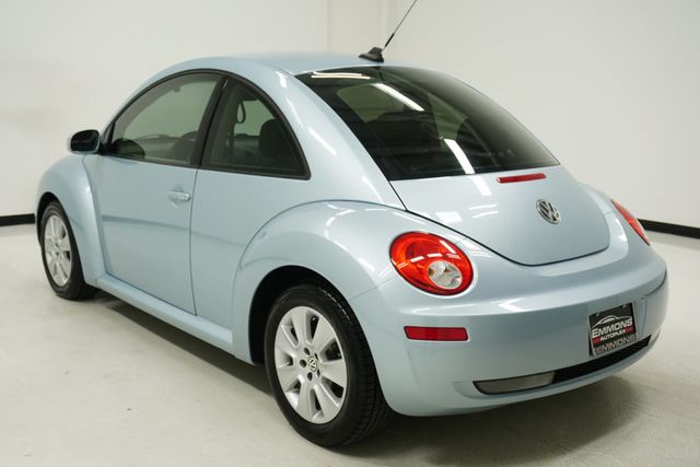 2010 Volkswagen New Beetle Coupe 2dr Automatic - 22929532 - 5