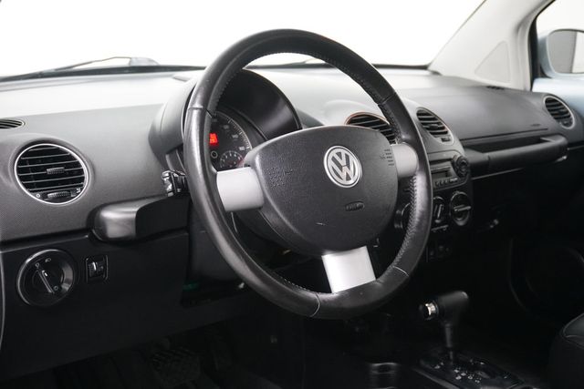 2010 Volkswagen New Beetle Coupe 2dr Automatic - 22929532 - 7